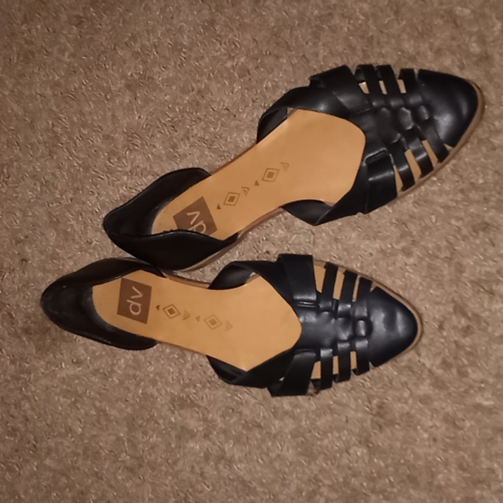 Dolce Vita pointed toe black flats